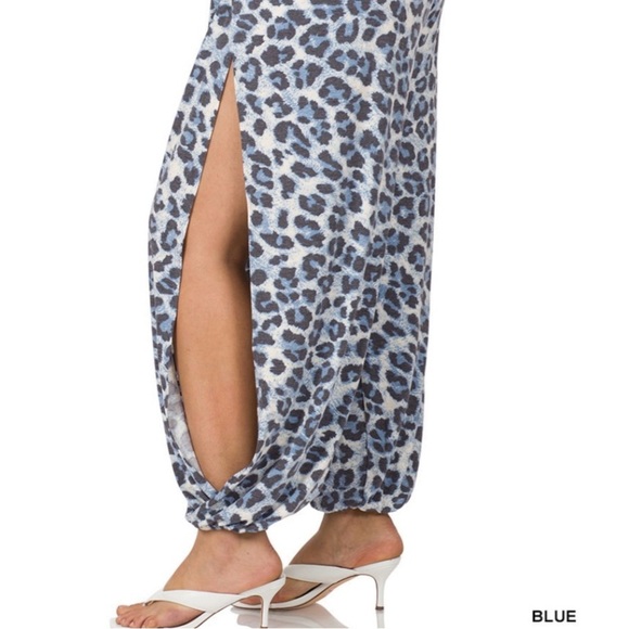 New! 🎉2for$20 Plus Size Blue Leopard Print Split Sides Pants Size 1X 2X 3X - Picture 3 of 5